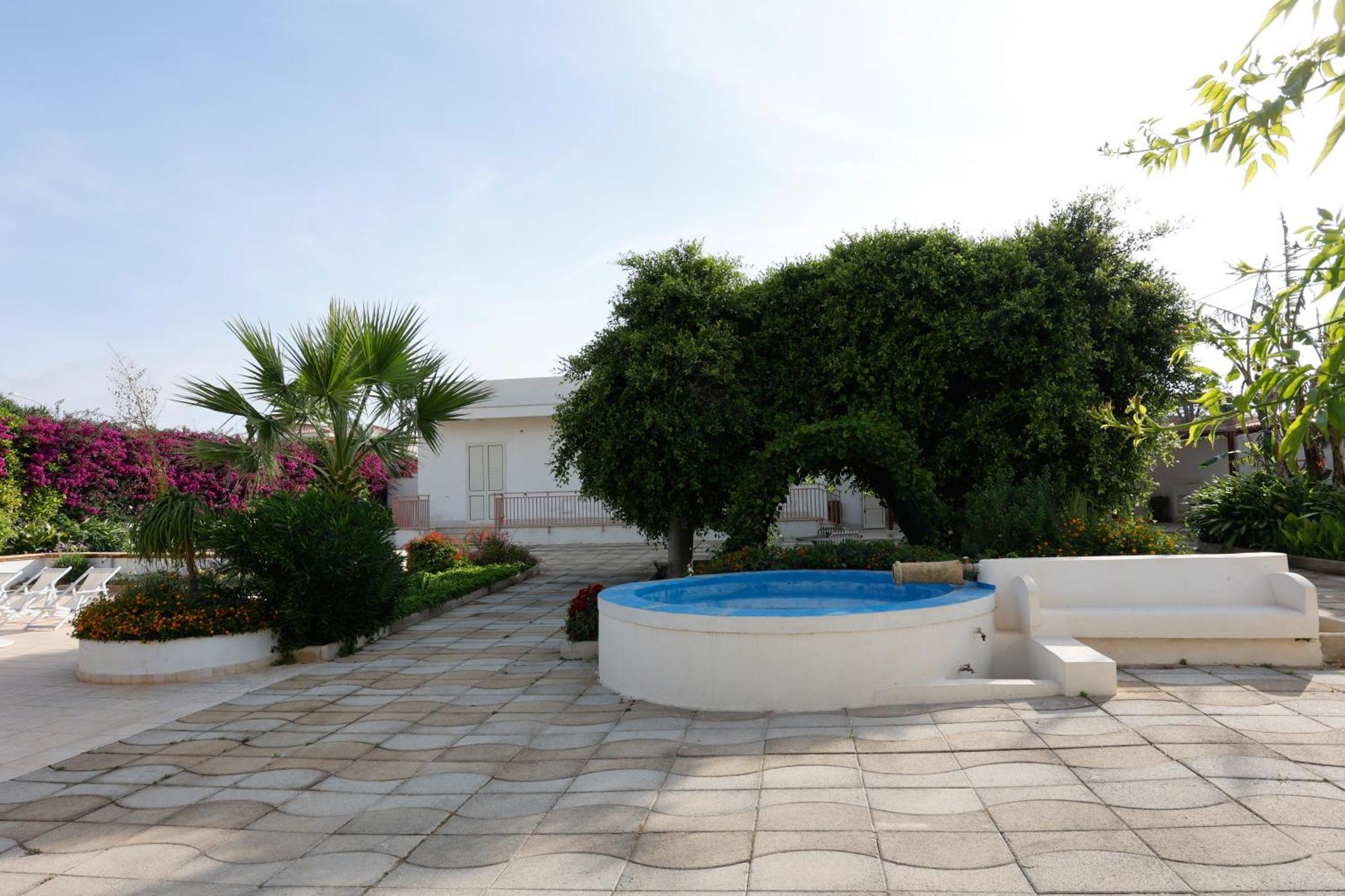 Villa Alloro Petrosino Exterior photo